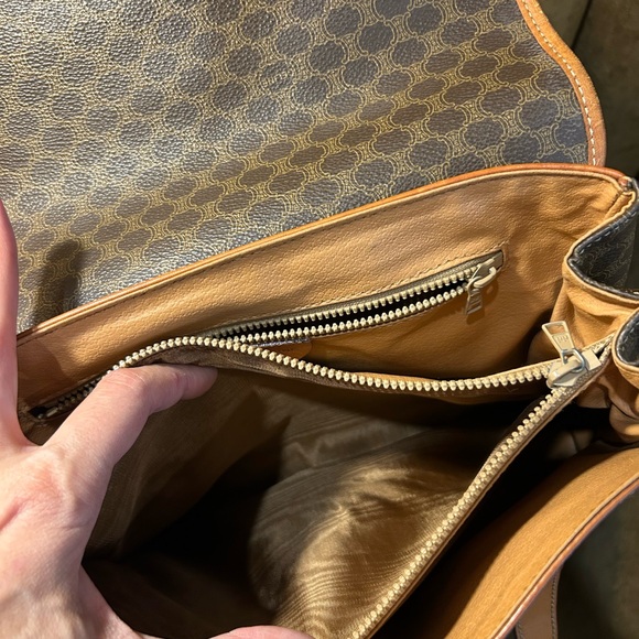 Authentic vintage Celine Triomphe Macadam handbag - Picture 12 of 15